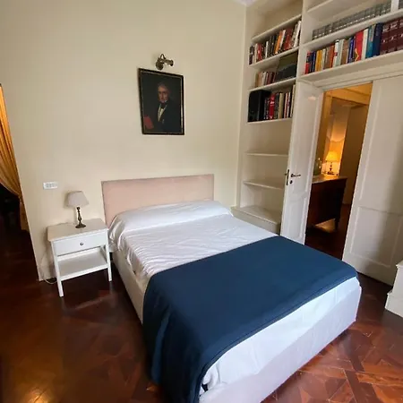 Royal Apartment In San Domenico Maggiore Napoli Esterno foto