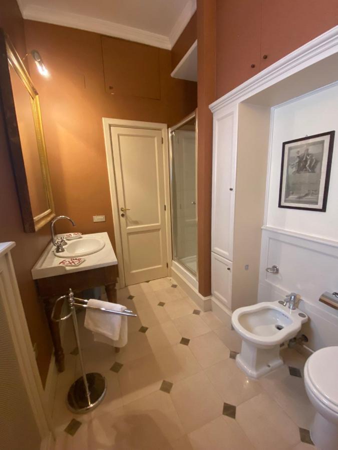 Appartamento Royal In San Domenico Maggiore *